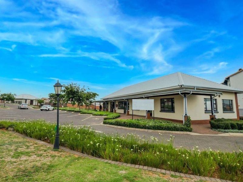 TWO BEDROOMS AND ONE FULL BATHROOM - Photo 3