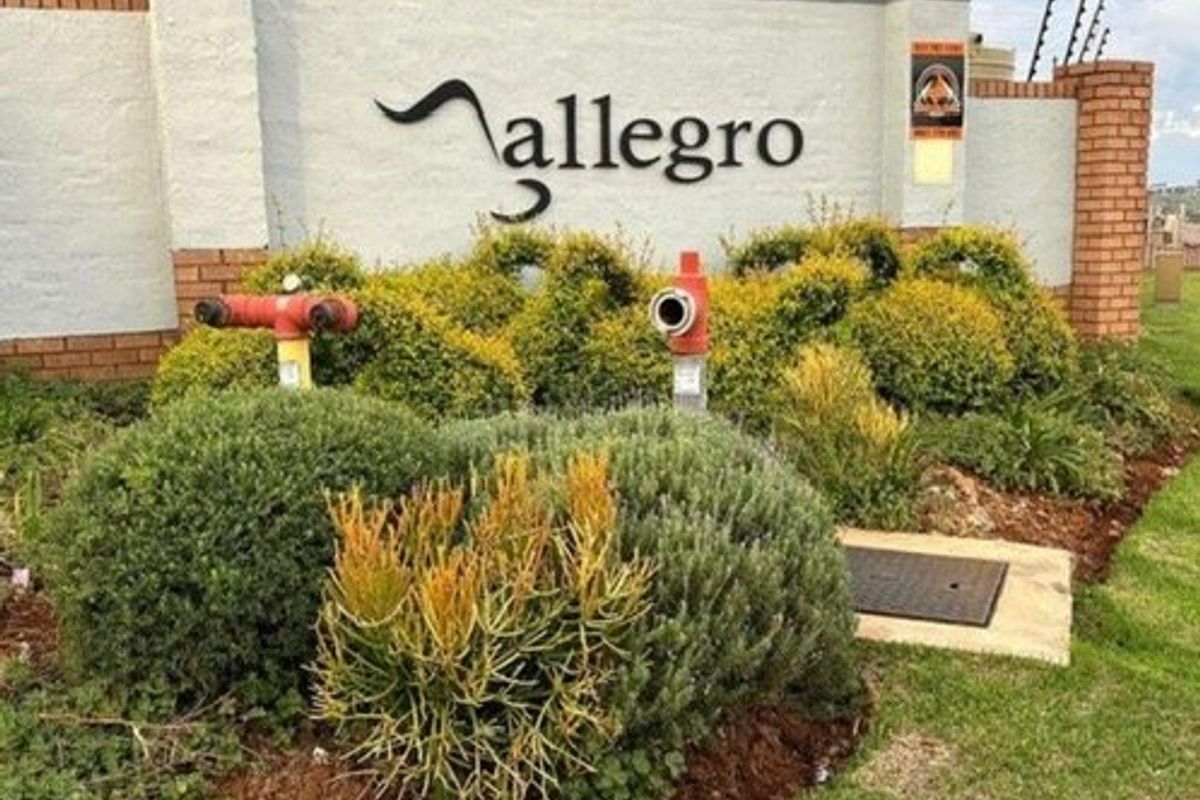 TWO BEDROOMS AND ONE FULL BATHROOM - Photo 5