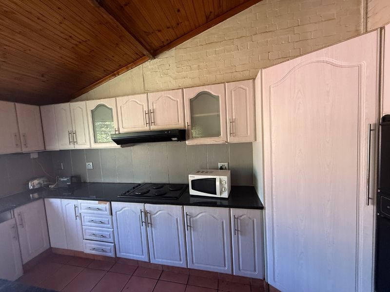 Alert Investors - Prime Student Accommodation Opportunity!!!! - Photo 3