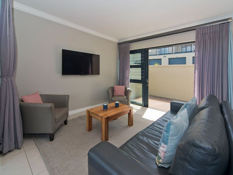 Resort just a short walk to the beach!  - Photo 7