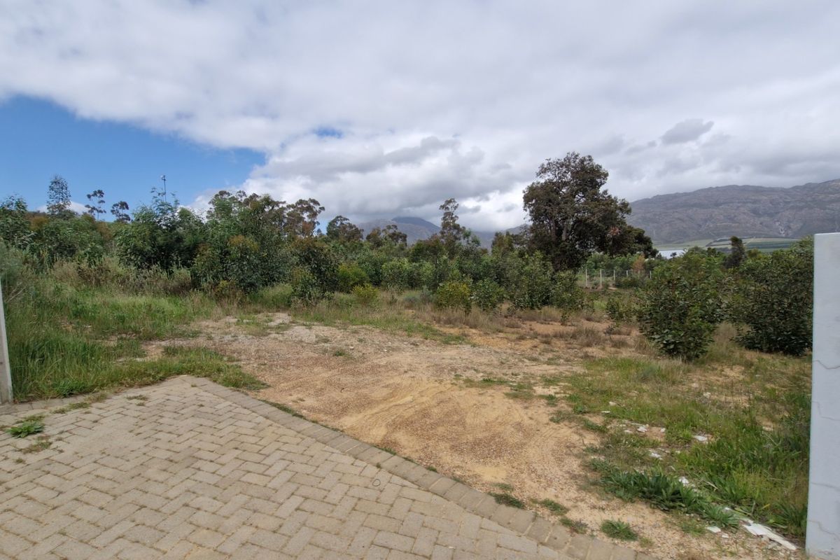 Vacant land for sale in upper Villiersdorp, close to schools - Photo 4