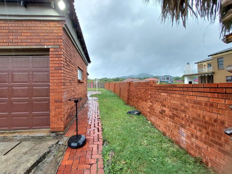 House for Sale in Secure Estate  Brits, North West - Photo 3