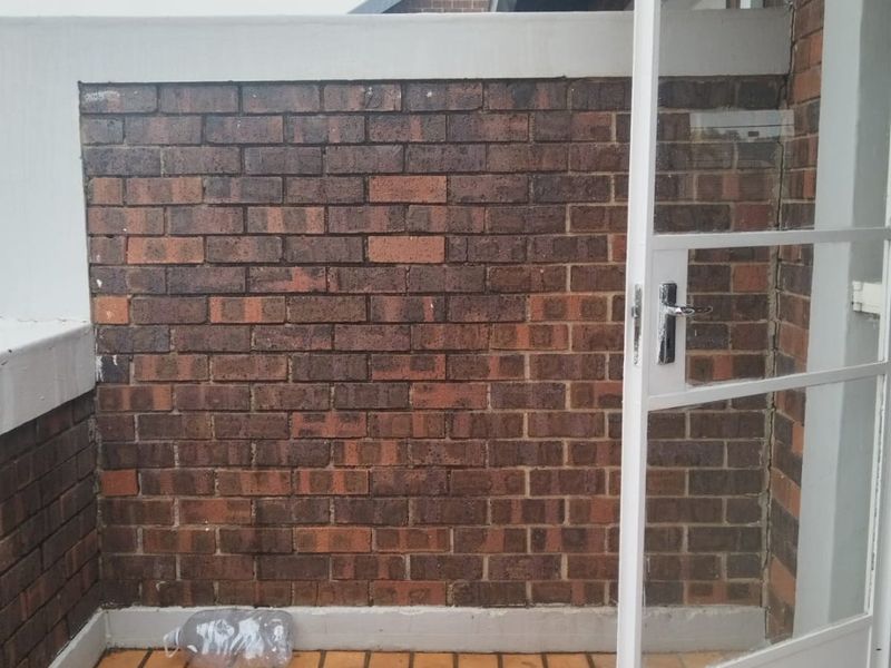 “Your Perfect First-Home Escape Awaits!” - Photo 6