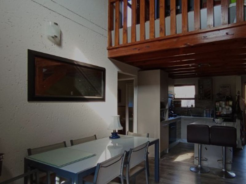 WELL PRICED LOFT  FOR SALE - Photo 2