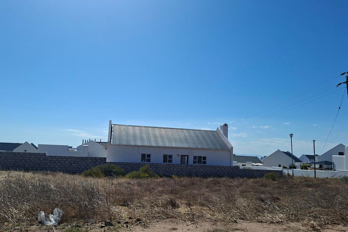 3 Bedroom house or sale Harbour Lights St Helena Bay - Photo 2