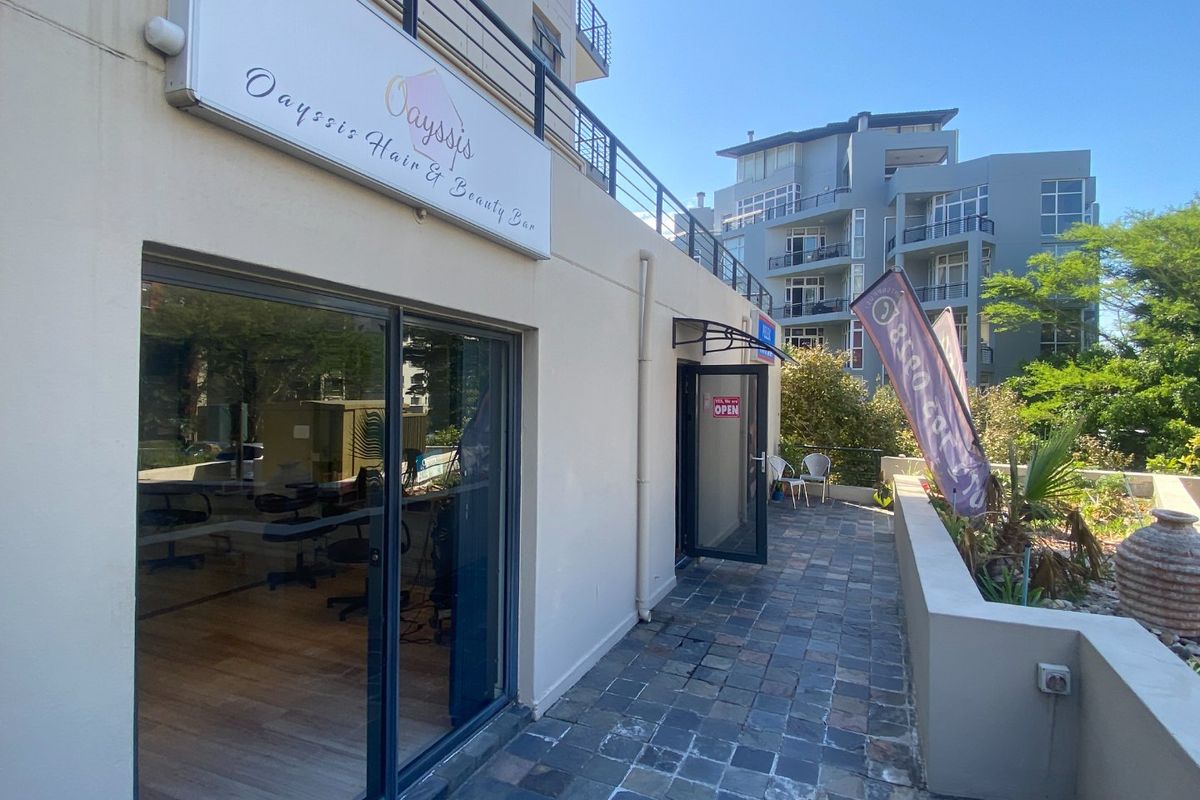 138m2 Retail Space for Sale  - Photo 2