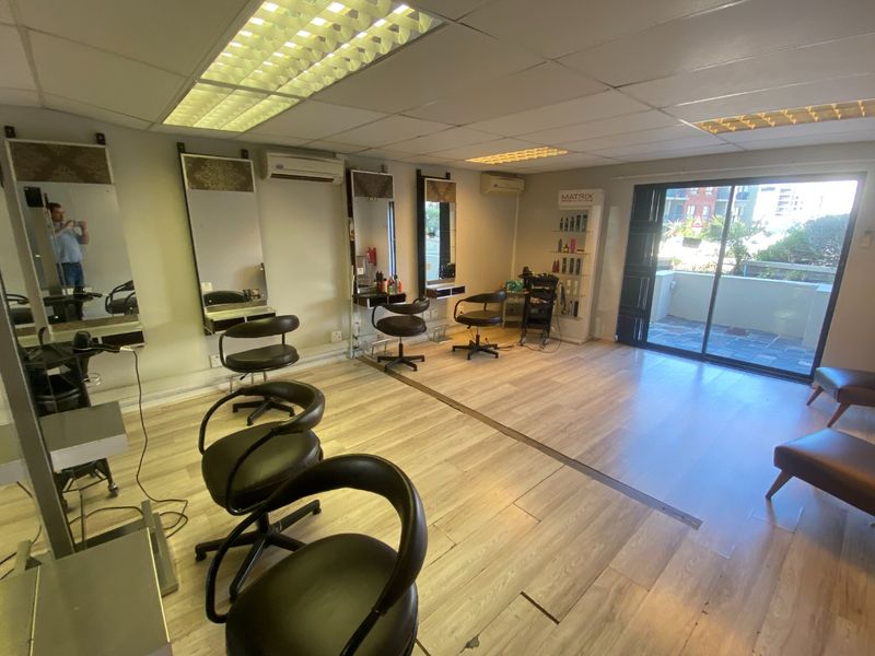 87m2  Retail Premises for Sale  - Photo 8