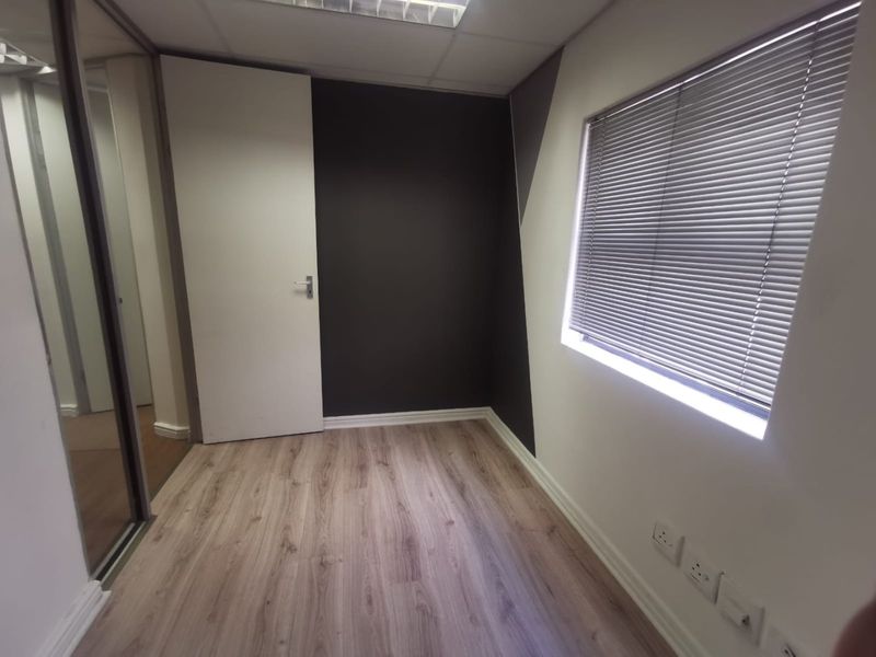 63 Commercial Office For Sale  - Photo 9