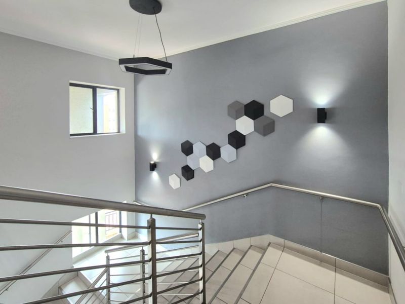 Built for Growth: Smart Workspace in Thornhill, Midrand - Photo 1