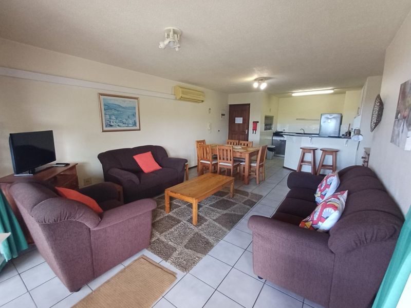 3 Bedroom ground floor apartment with magnificent ocean views - Photo 10