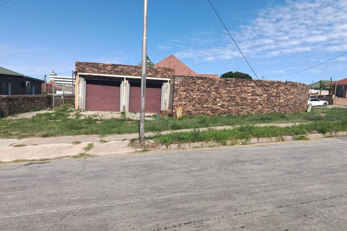 3 Bedroom House In Sidwell For Sale - Photo 2