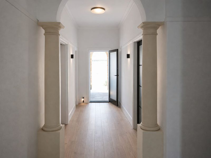 3 Bedroom House In Sidwell For Sale - Photo 9