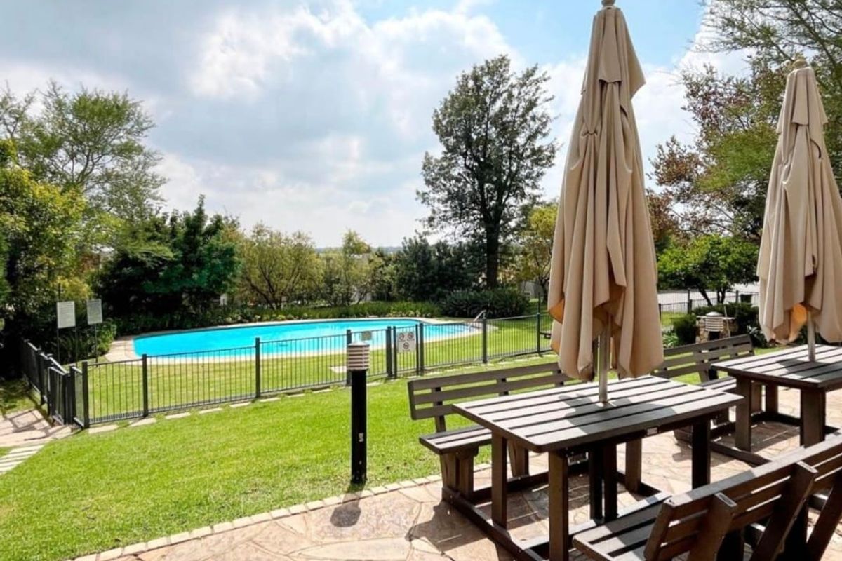 1 Bedroom Apartment for Sale in Morningside – Secure Complex, Prime Location - Photo 3