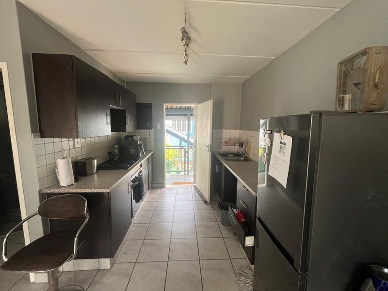 1 Bedroom Loft for Sale in Hatfield - Photo 3