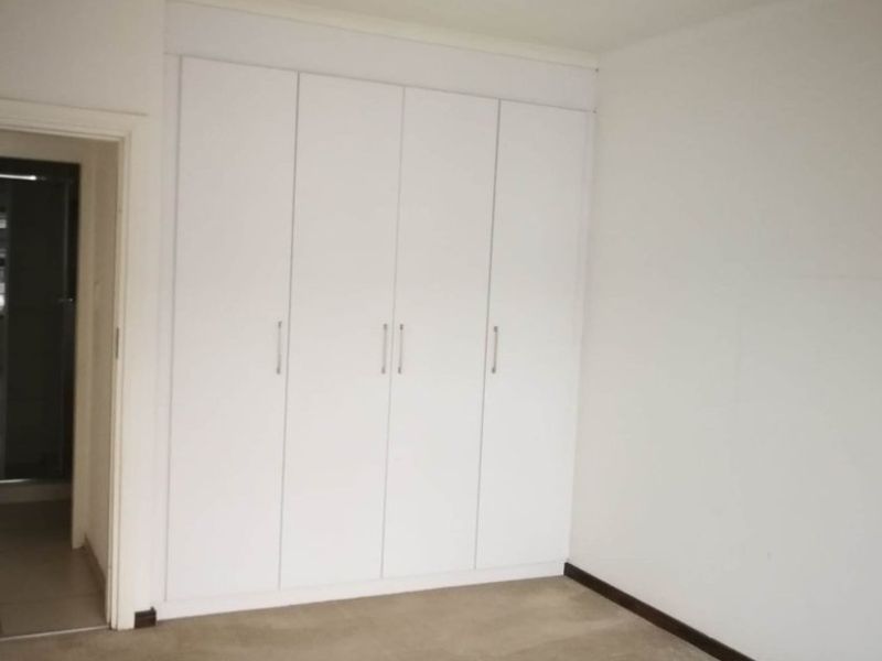 2 Bedroom 1 Bath Apartment for Rent in Carlswald - Photo 5
