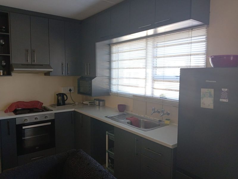 3-Bedroom Ground Floor Apartment in Bella Donna Security Estate - Photo 2