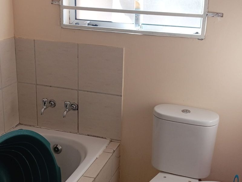 3-Bedroom Ground Floor Apartment in Bella Donna Security Estate - Photo 8