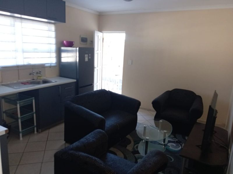 3-Bedroom Ground Floor Apartment in Bella Donna Security Estate - Photo 6