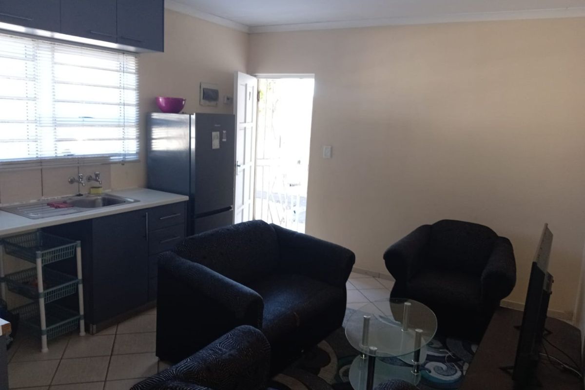 3-Bedroom Ground Floor Apartment in Bella Donna Security Estate - Photo 5