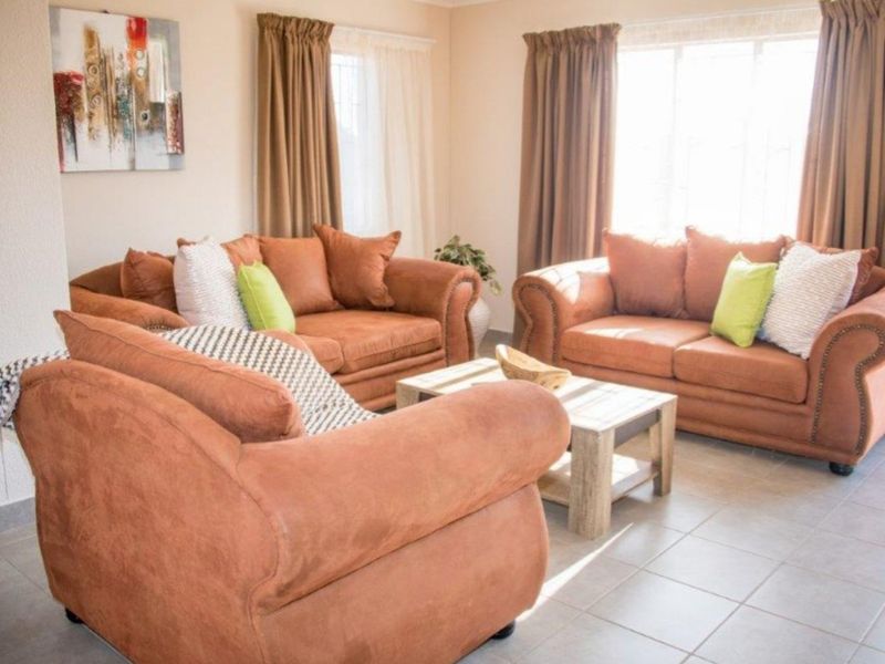 Spacious 2 bedroom and 1 bathroom house for sale in sky city  - Photo 8