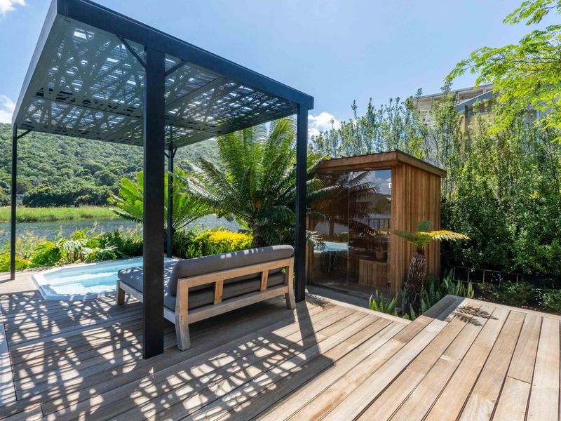 Ultra-Modern Waterfront Masterpiece with Private Jetty.  - Photo 9