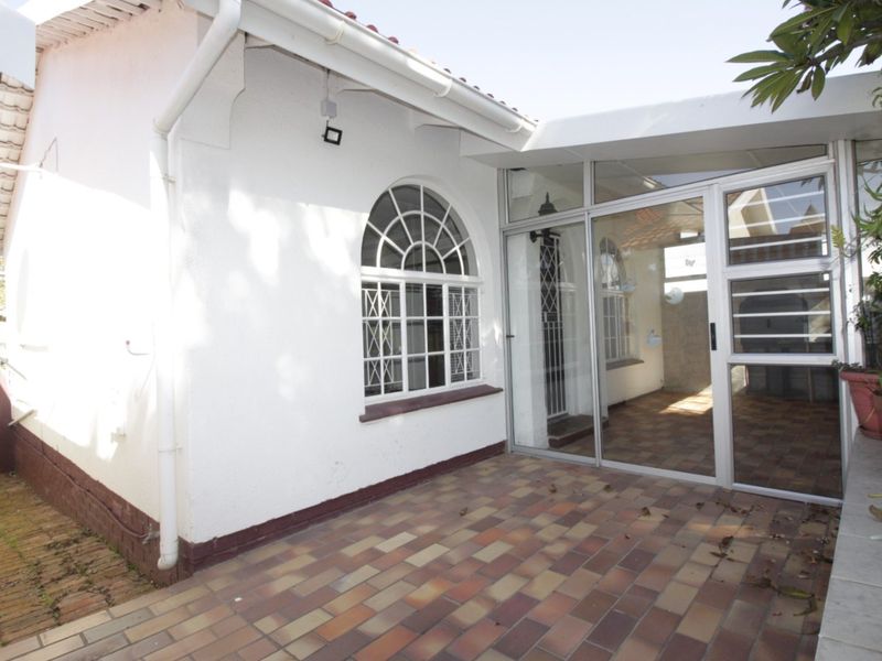 Relaxed Coastal Living  - Photo 4