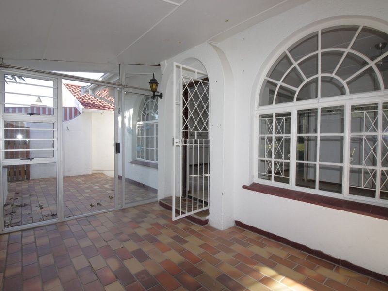 Relaxed Coastal Living  - Photo 8