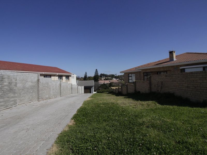 Perfectly positioned right next to the tranquil greenbelt in Noorsekloof - Photo 5