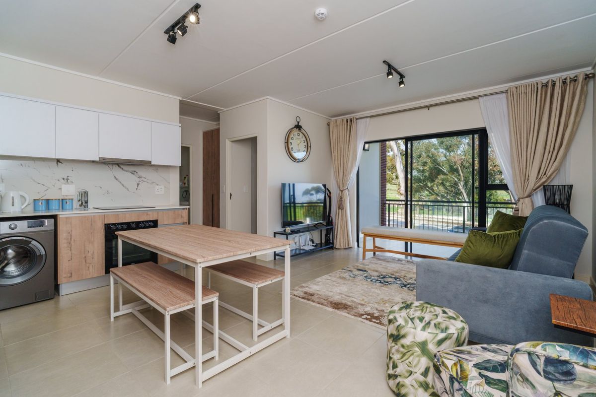 Furnished & Fitted Durbanville Hills facing first Floor apartment - Photo 3