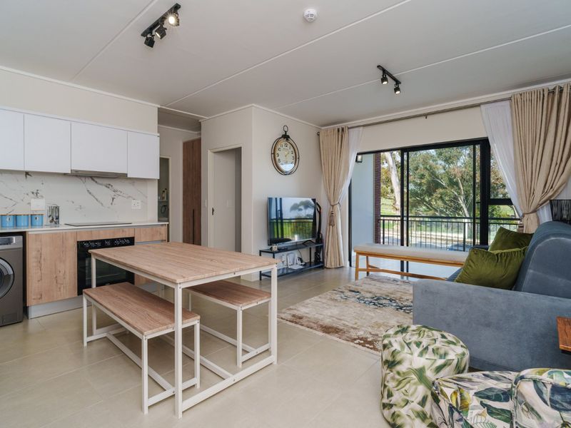 Furnished & Fitted Durbanville Hills facing first Floor apartment - Photo 3