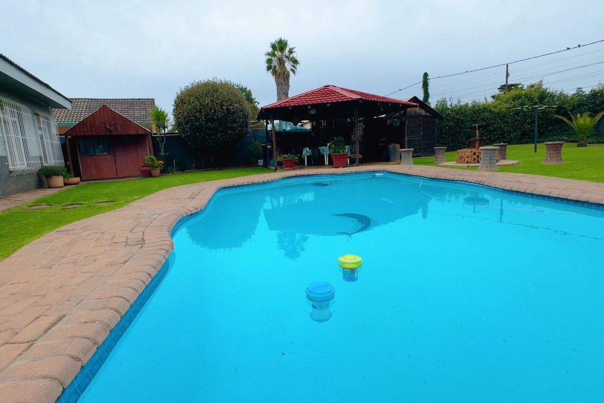 Room to live, room to work in Risiville - Photo 3