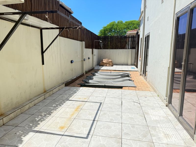 Exquisite Private Home for sale - Photo 4