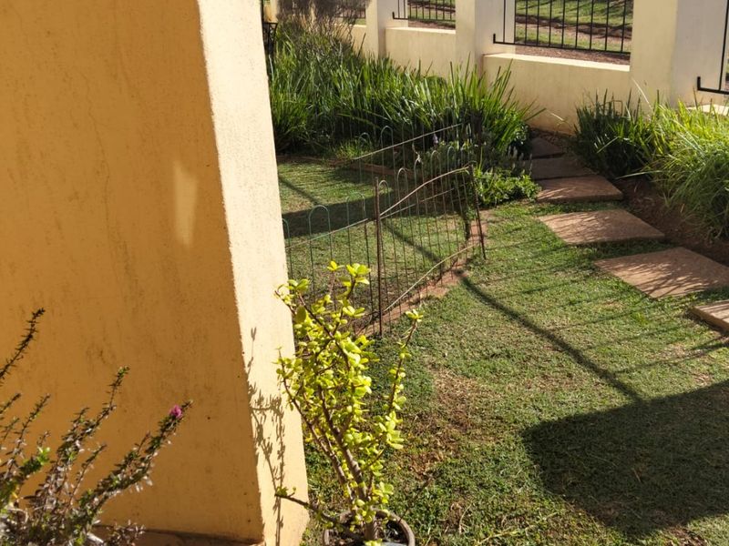 A 3 Bedroom Apartment to let in Ferreira Town Jeffreys Bay - Photo 4