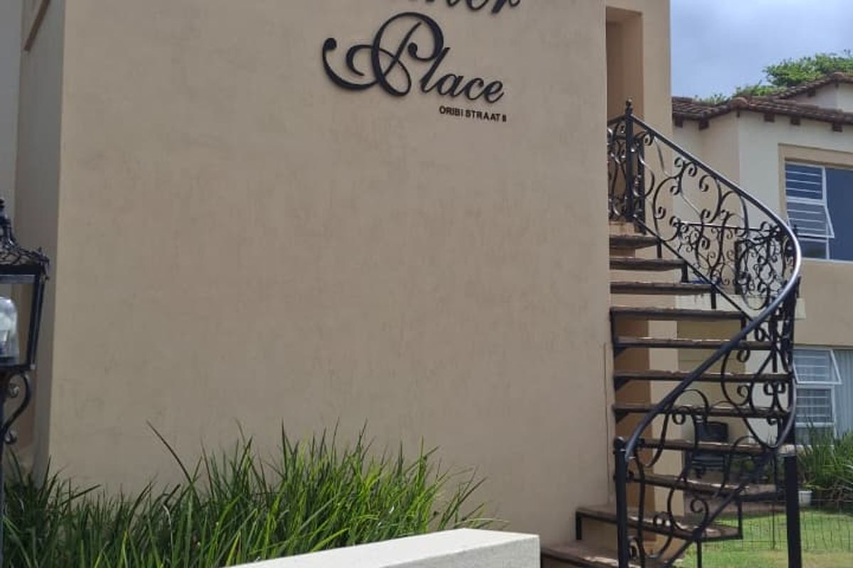 A 3 Bedroom Apartment to let in Ferreira Town Jeffreys Bay - Photo 3