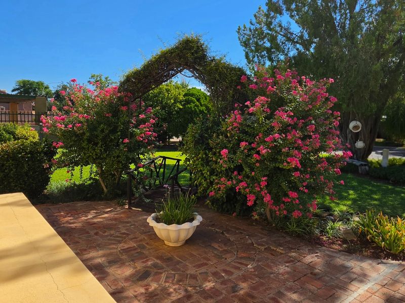 Charming Family Home with Large Garden and Great Potential in Blydeville - Photo 5