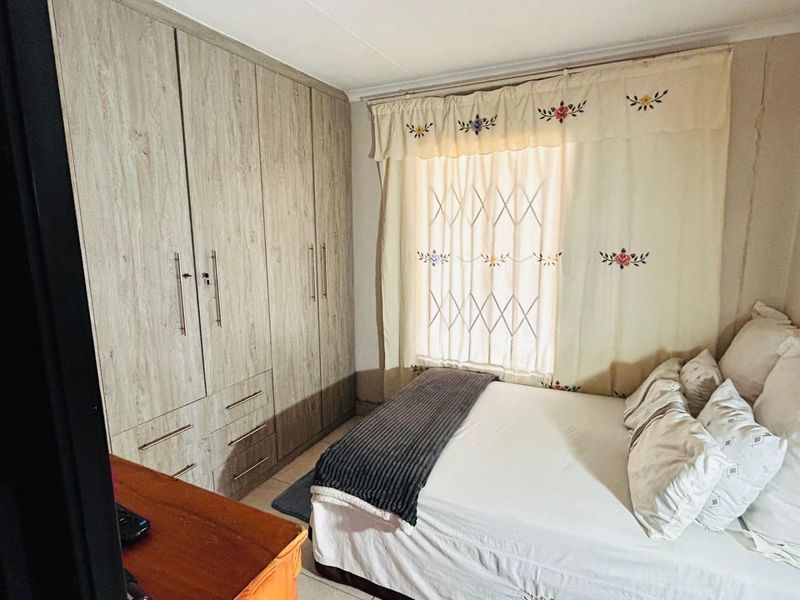 Specious 2 bedroom for sale in skycity - Photo 6