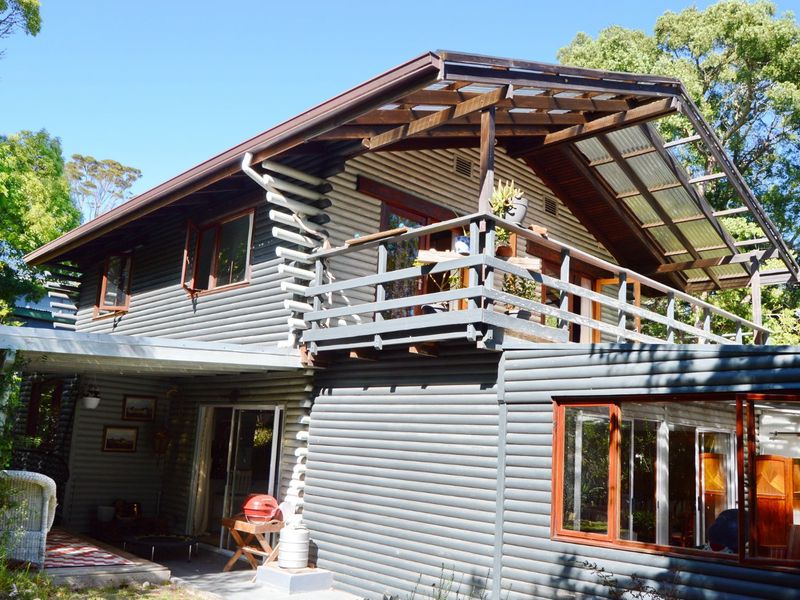 Neat farm with quaint homestead - Photo 5