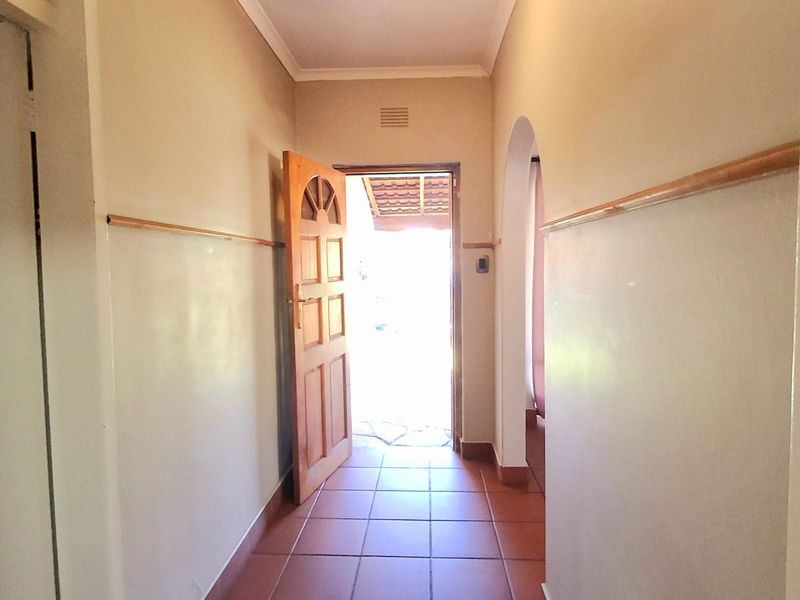 Affordable 3 Bedroom Family Home for Sale in Sasolburg – Close to Schools, Amenities and Hostel                                   - Photo 7