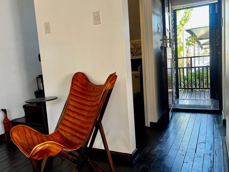 SECURE TWO STORY APARTMENT IN PRIME HEATHERLANDS - Photo 7