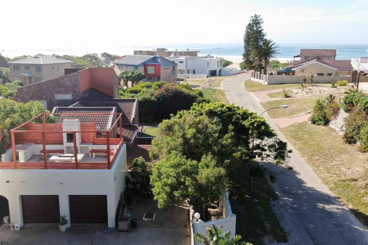 Spacious 3-Bedroom Middle-Floor Apartment fully furnished in Peaceful Paradise Beach  - Photo 4