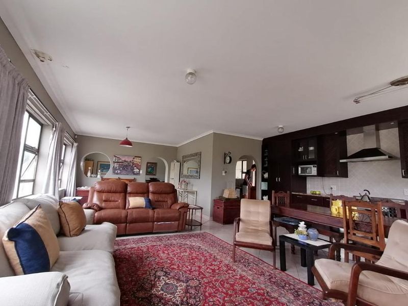 Spacious 3-Bedroom Middle-Floor Apartment fully furnished in Peaceful Paradise Beach  - Photo 5