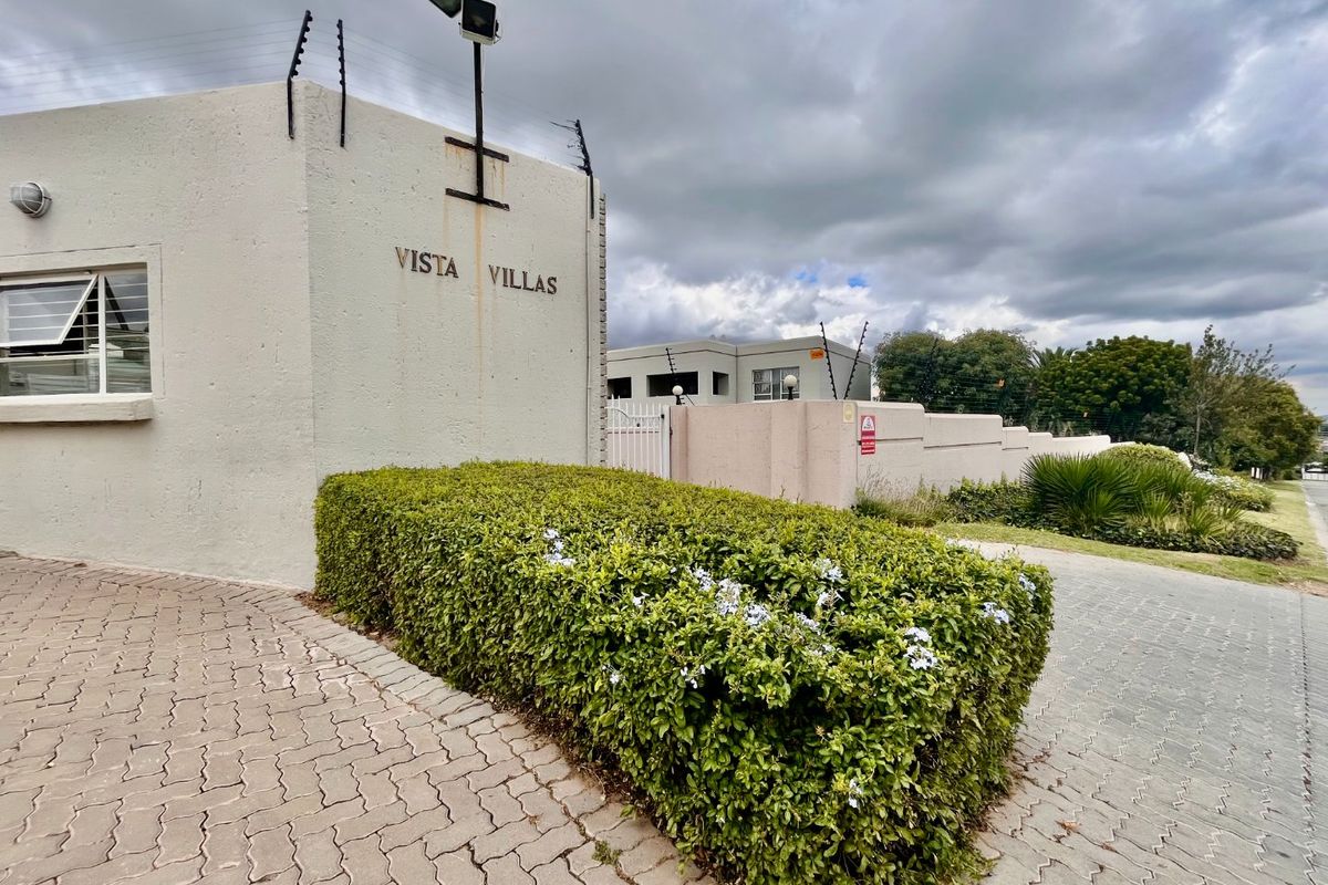 Perfect Opportunity for First-Time Buyers or Savvy Investors – Vorna Valley, Midrand - Photo 2