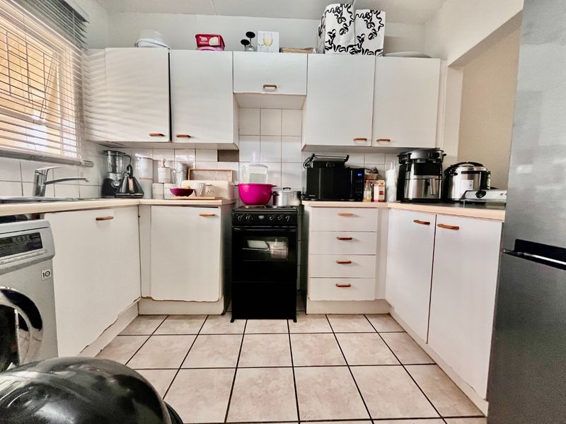 Perfect Opportunity for First-Time Buyers or Savvy Investors – Vorna Valley, Midrand - Photo 4