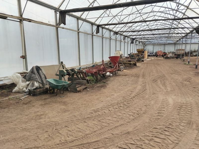 Grow anything - huge facilities - Photo 7