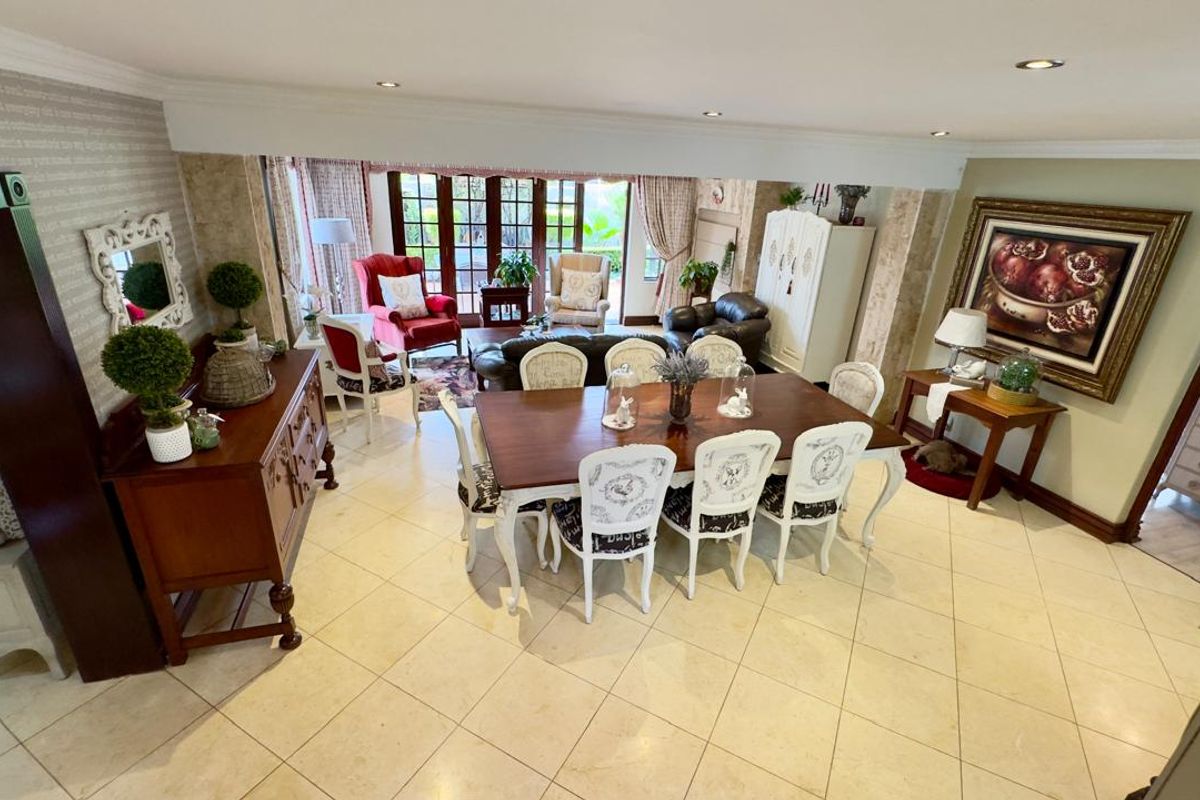 4 Bedroom 3.5 Bathroom House in Moreleta park Boomed area!!!! - Photo 4