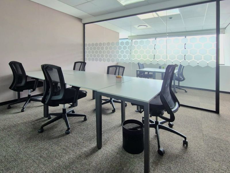 Midrand - Premium Office Space at Mall of Africa – Workspaces from R3 616 - Photo 7