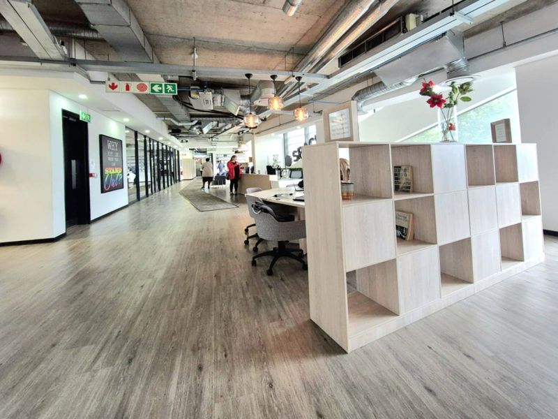 MIDRAND - Premium Office Space at Mall of Africa – Workspaces from R3 616 - Photo 1