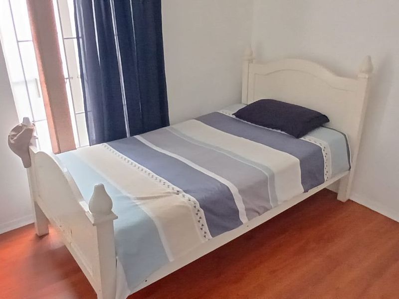 THREE BEDROOM HOUSE FOR SALE IN PORTLANDS - Photo 10