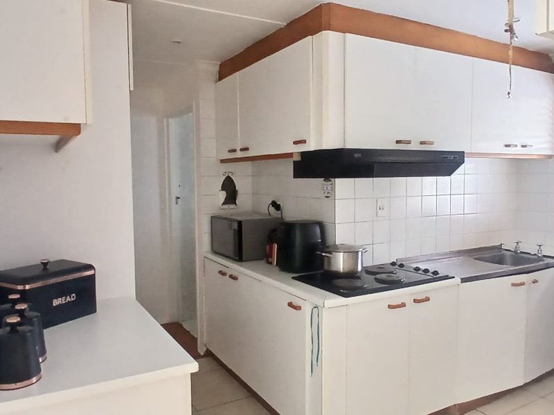 THREE BEDROOM HOUSE FOR SALE IN PORTLANDS - Photo 7