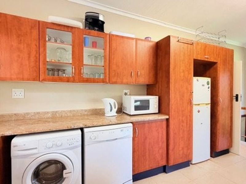 Spacious Home Surrounded By Nature In Banners Rest - Photo 9